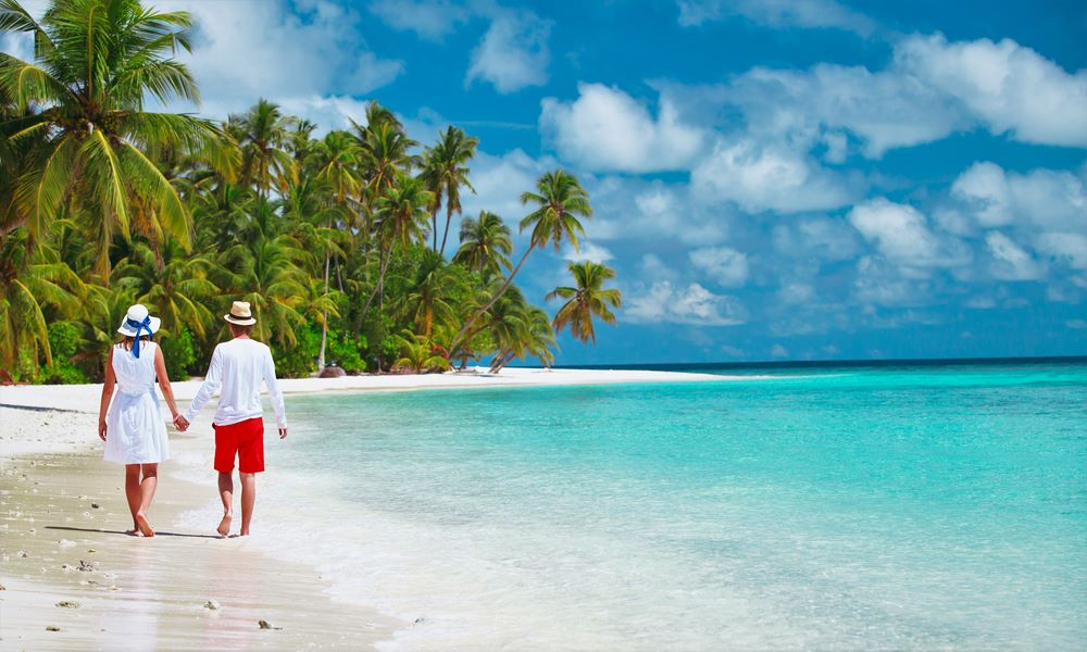 A well-crafted Zanzibar Honeymoon is built around experiences that feel intimate, immersive, and effortlessly romantic. These are not just activities, but moments that create lasting memories and deepen the connection between couples.
