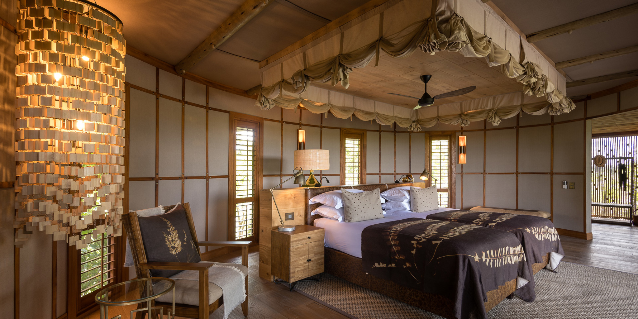 Mombo Camp luxury safari lodge in Botswana Okavango Delta
