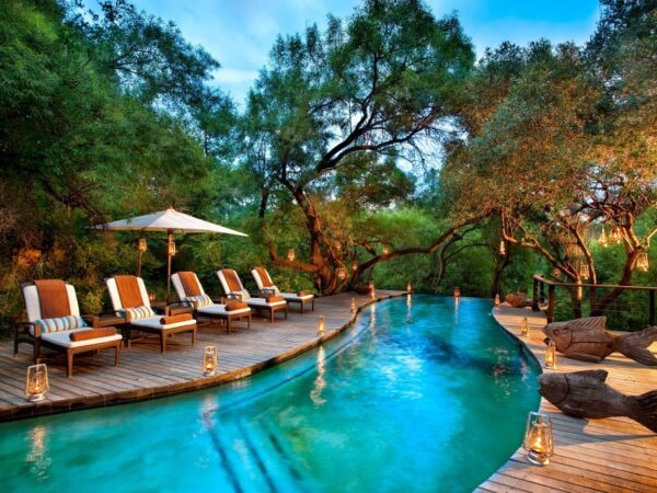 10 Days Rwanda Honeymoon Safari (Gorillas, Chimps & Luxury Retreats)