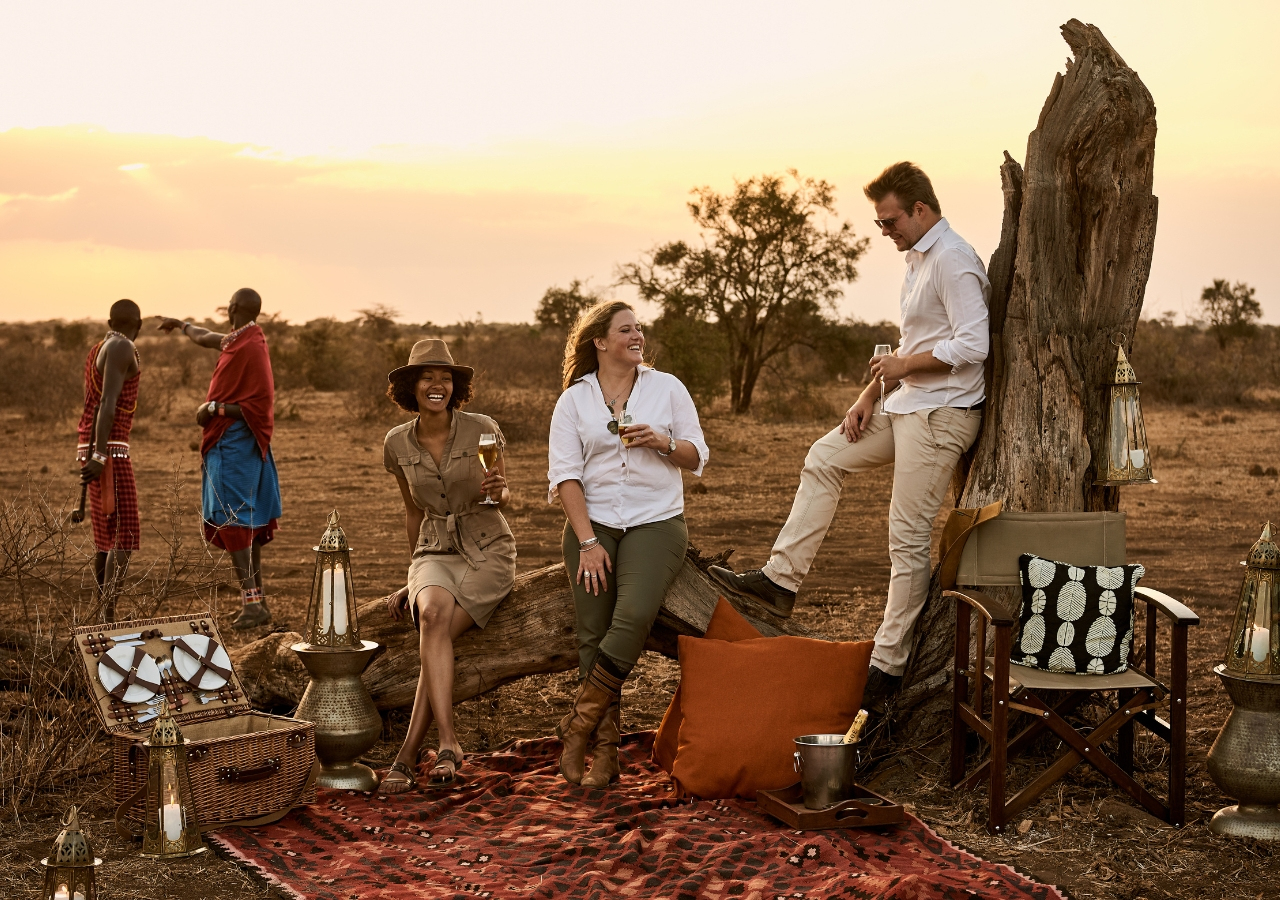 What to wear on safari honeymoon packing guide outfit