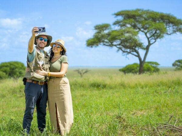 5 Days Rwanda Gorilla Trekking Luxury Honeymoon Safari