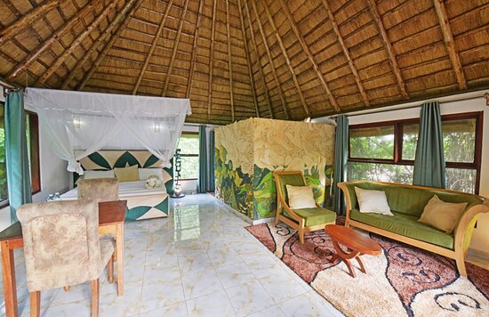 Affordable Accommodation for Honeymoon Couples 1