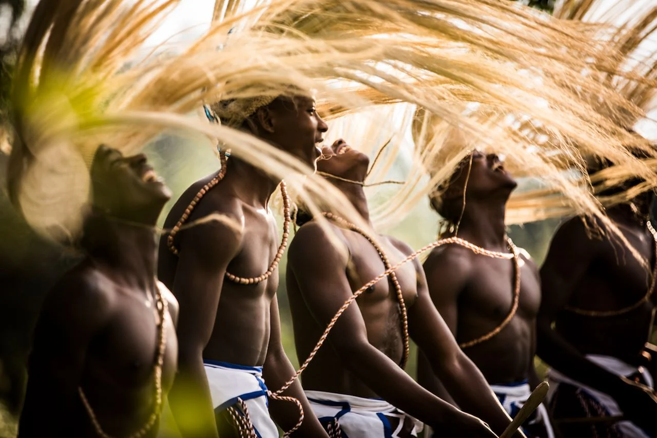 Cultural Encounters That Deepen the Honeymoon Experience