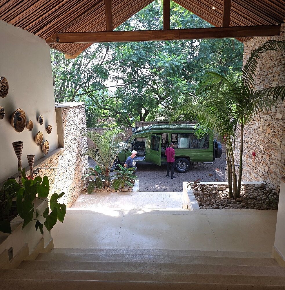 Luxury Accommodation and Honeymoon Lodges 1