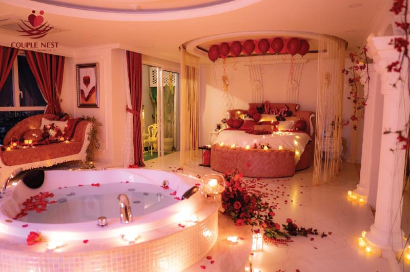 Luxury Accommodation for Couples