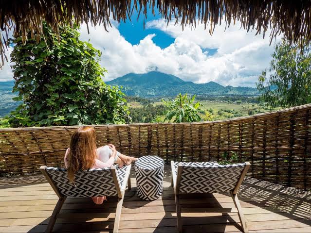 Luxury Lodge Services