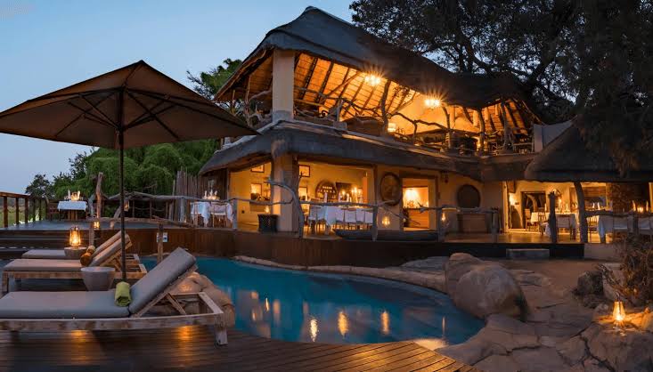 Romantic Safari Lodges and Exclusive Experiences