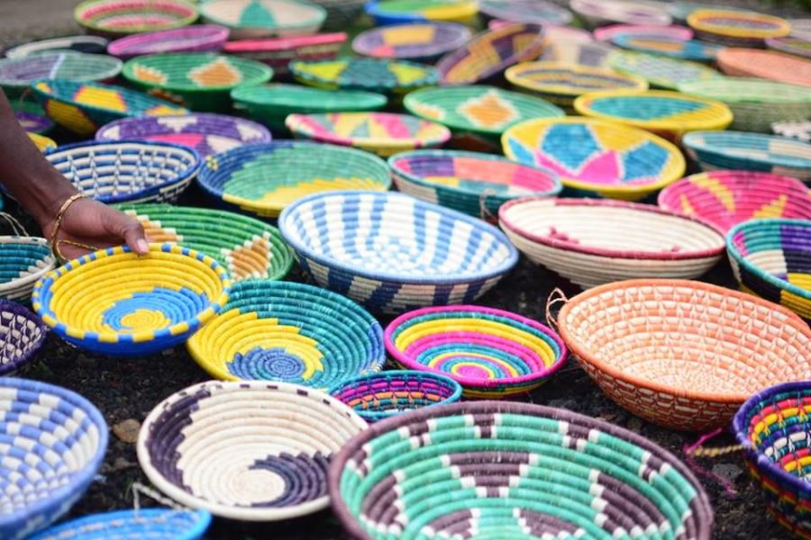 Shopping for Unique Honeymoon Souvenirs 2