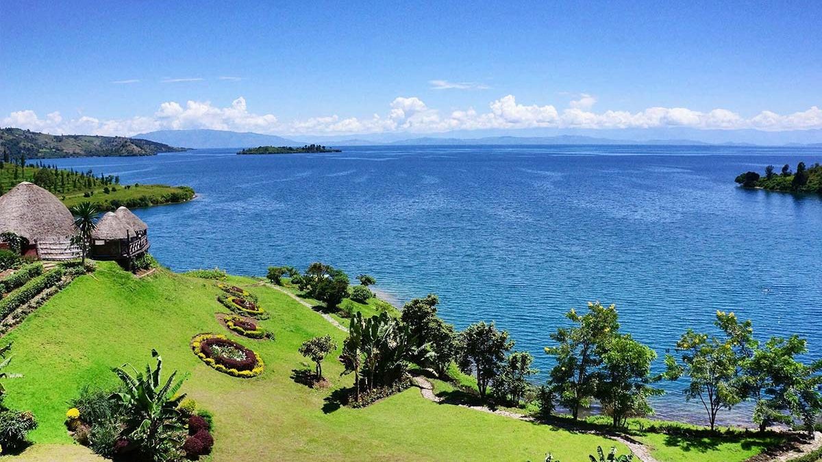Why Rwanda is Perfect for a Honeymoon Safari Experience