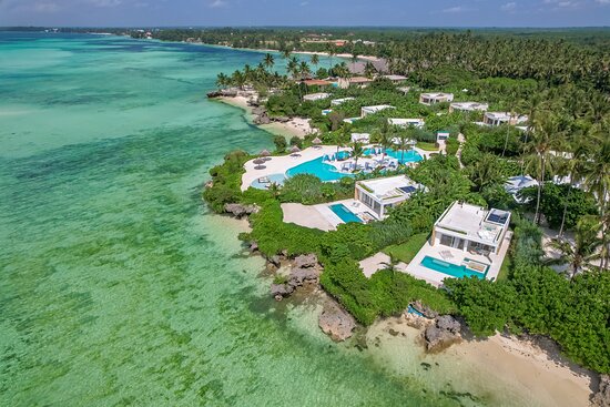 Luxury Accommodation for Honeymoon Couples