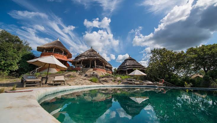 Luxury Honeymoon Lodges in Uganda