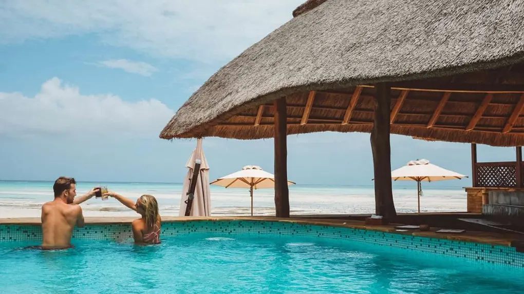 Romantic Luxury Safari and Beach Honeymoon Package Experience
