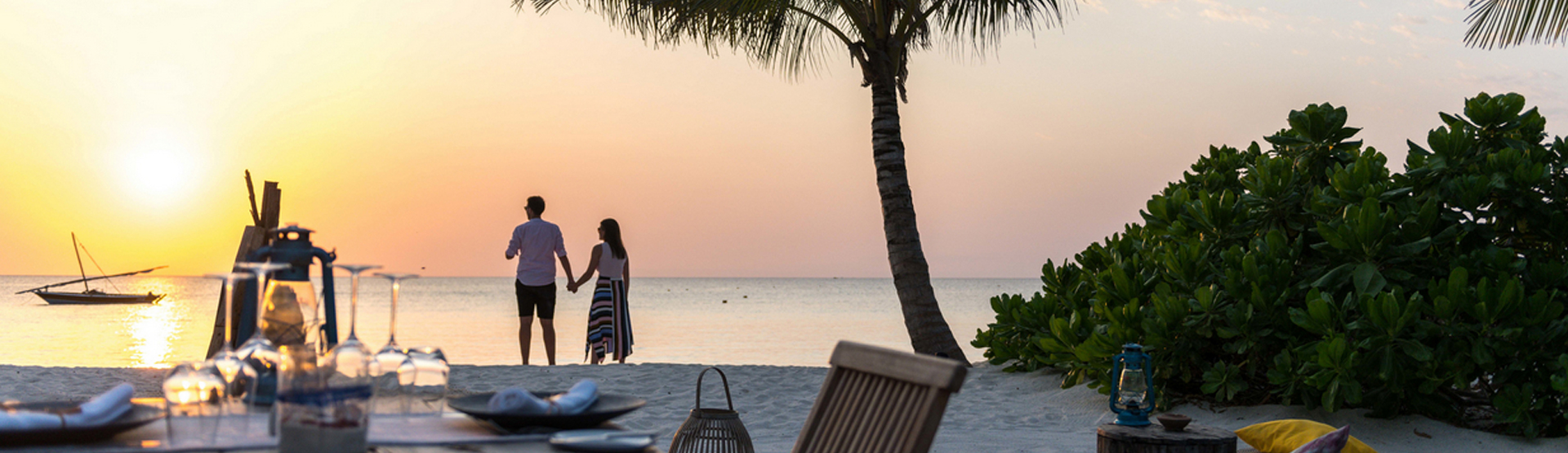 Mid-range safaris provide an excellent balance between affordability and luxury. Couples stay in beautiful safari lodges offering spacious rooms, swimming pools, 